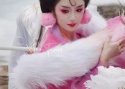 Elegant Qipao Style:The Charm of Silk-Covered Beauty in a Cheongsam Dress