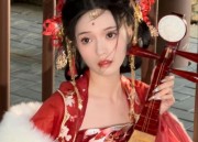 Wang Xiaoyas Cheongsam:A Tale of Traditional Elegance