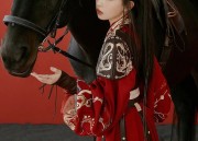 Ancient Charm:The Enchanting Girl in Summer Hanfu Dress