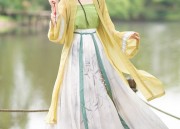The Equestrian Elegance of Horseface Skirt-Inspired Womens Shoes