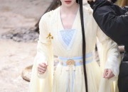 Embracing Traditional Elegance:The Rise of Youthful Qipao Styles in 2021