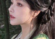 The Rise of Hanfu假发 Culture:Embracing the Traditional Beauty in Modern Women