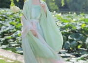 Latest Trends in Qipao:The Modern Elegance of Cheongsam Skirts