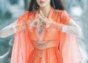 Reimagining the Classic Cheongsam:Innovations in the Revival of the Reverse-Big-Sleeve Cheongsam