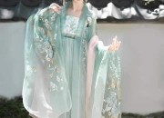 Hanfu Shoes for Girls in Summer:A Students Perspective