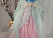 The Charm of Mid-Length Horseback Skirt for Petite Figures