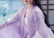 The Splendor of Yang Yuehuas Hanfu:A Journey Through Her Elegant Attire