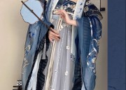 Modern Hanfu:The Evolution of Traditional Elegance
