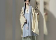 Black Bamboo Cheongsam:A Symbol of Elegance and Tradition