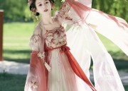 Elegance Redefined:The Allure of Odelia Cheongsam Skirts