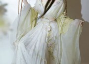 The Splendid Journey of Flower Creek:Original Hanfu Style and the Lantern Song Sequence