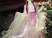 The Ideal Shoes to Complete Your Summer Cheongsam Look
