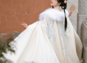 Childrens Hanfu Caps:A Glimpse into Traditional Chinese Fashion