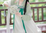 The Childrens Horseface Skirt:A Blend of Traditional Chinese Fashion and Modern Charm