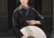 Embracing the French Style Cheongsam Dress for a Summer Soiree