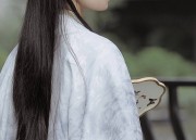 The Enigma of Hanfu Fashion:Unraveling the Rumored Chen Qianqians Style