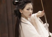 The Splendor of Red Qipao:The Ode to a Traditional Chinese Beauty
