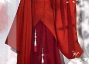 Tall and Elegant in a Black Long-Style Horseface Skirt