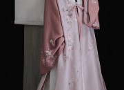 Summer Tang-Style Chinese-Inspired Womens Clothing:Embracing Traditional Elegance