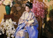 Elegant and Seductive:The Transparent Hanfu Fashion
