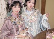 Traditional Chinese Childrens Tang Pants:A Fashionable and Cultural Blend