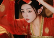 Plump Sisters Journey in a Cheerful Cheongsam:The Journey to the College Entrance Examination