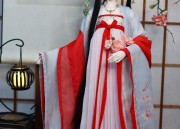 The Cultural Significance of Engagement Cheongsam in Chinese Tradition