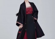New Chinese Style:Summer Breeze of Light Traditional Qunfu with Equestrian Skirt