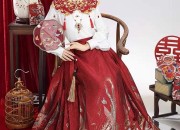 Elegant Silk Satin Cheongsam:A Glimpse into Traditional Chinese Beauty