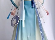 The Splendor of Hanfu in Song Dynasty:The Beauty of Qingpingyue
