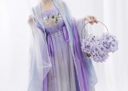 Chinese-Style Cheongsam Girls in Autumn Winter:Fashion Trends and Styling Tips