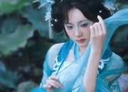 The Elegance of White Cheongsam Underskirt