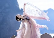 Traditional Chinese Elegance:The New Wave of Womens Tang-Style Jacket with Modern Fusion