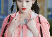 Exploring the World of Hanfu Ancient Style A Girls Journey into Traditional Chinese Fashion