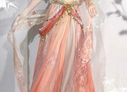 Pearl Button-Up Cheongsam:A Blend of Tradition and Modern Elegance