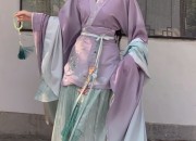 The Splendor of Blue Song-Style Hanfu:Unraveling the Cultural Tapestry of Song Dynastys Aesthetic