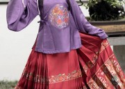 Embracing the New Chinese Traditional:Cotton Cheongsam in Modern Vogue