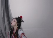 Traditional Chinese-Style Hanfu Dress for Girls:The Charm of Ma mian Skirt and Blouse