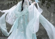 The Original Hanfu Design of Han Qingyue:The Lantering Sequence at the Literary Saloon