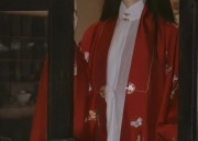 Tall Elegance in Dragging Cheongsam:The Allure of the Ground-Sweeping Qipao