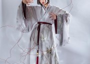 Girl Child in Hanfu Tradition:Celebrating the Lunar New Year in Elegant Hanfu