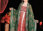 Winter Girls Thick-soled Hanfu Shoes:A Guide to Styling and Comfort for Little Ones