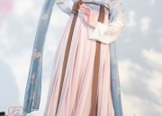 Little Girls Traditional Chinese Fashion:The Charm of Hanfu Shoes