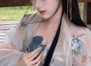 The Enchantment of Hanfu Dance Costumes:Embracing the Classics in Red