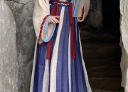 The Splendor of Hanfu in the Northern and Southern Dynasties:Dance Maidens in the Wei and Jin Eras