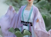 Elegant Summer Wedding Cheongsam:Ordering Your Dream Pre-Wedding Gown