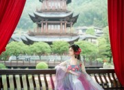 The Ming-Style Upper Garments and Horseface Skirts:A Journey into Traditional Chinese Fashion