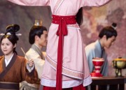Youthful and Stylish:The Rise of Long Cheongsam in Summer Fashion for Young Women