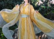 The Dominant Charm of Hanfu Ancient Fashion:Exploring the Essence of Chinese Heritage