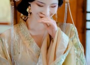 Luxury Silk Cheongsam:The Ultimate Guide to High-End Mulberry Silk